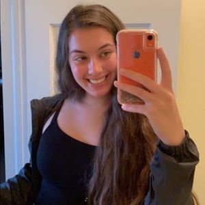 Meet your Posher, Britney